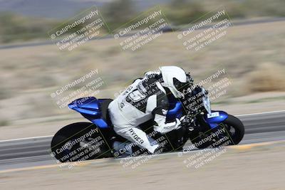 media/Jan-15-2026-Racers Edge (Thu) [[dfebeb70ab]]/2-A Group/Session 3 (Turn 15 Inside Pans)/